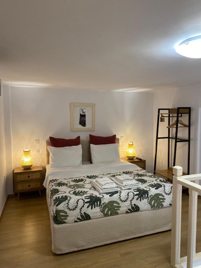 Hirolakas Guest house